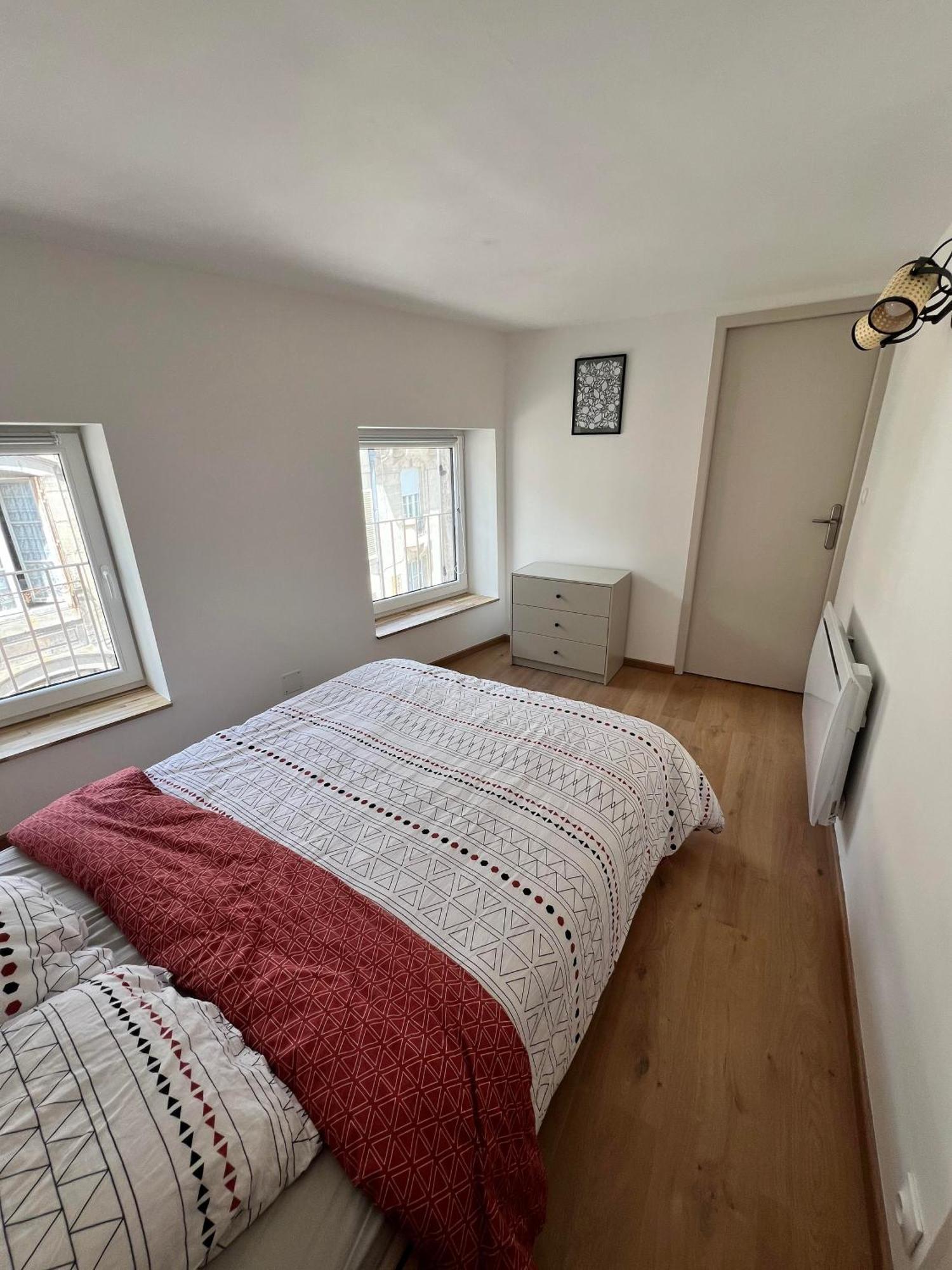 Chez Lucie&Pierre Appartement Relaxant - Centre Ville Verdun - Gere Par Prestazen'Services Zewnętrze zdjęcie